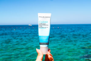 paula's choice clear ultra-light fluid spf 30, sunscreen for acne-prone skin, do i need to wear sunscreen, clear skin, olena, acne blog, best acne blog